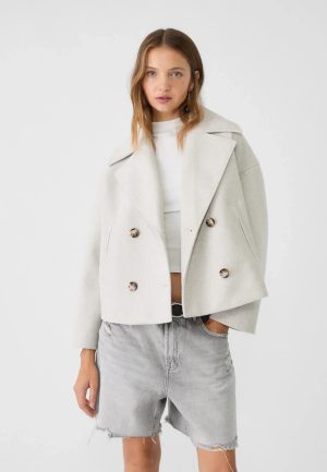 Cappotto corto donna in lana spessa con colletto ribaltabile